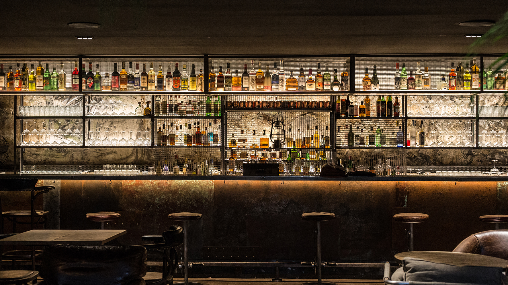 Apres Bar 2